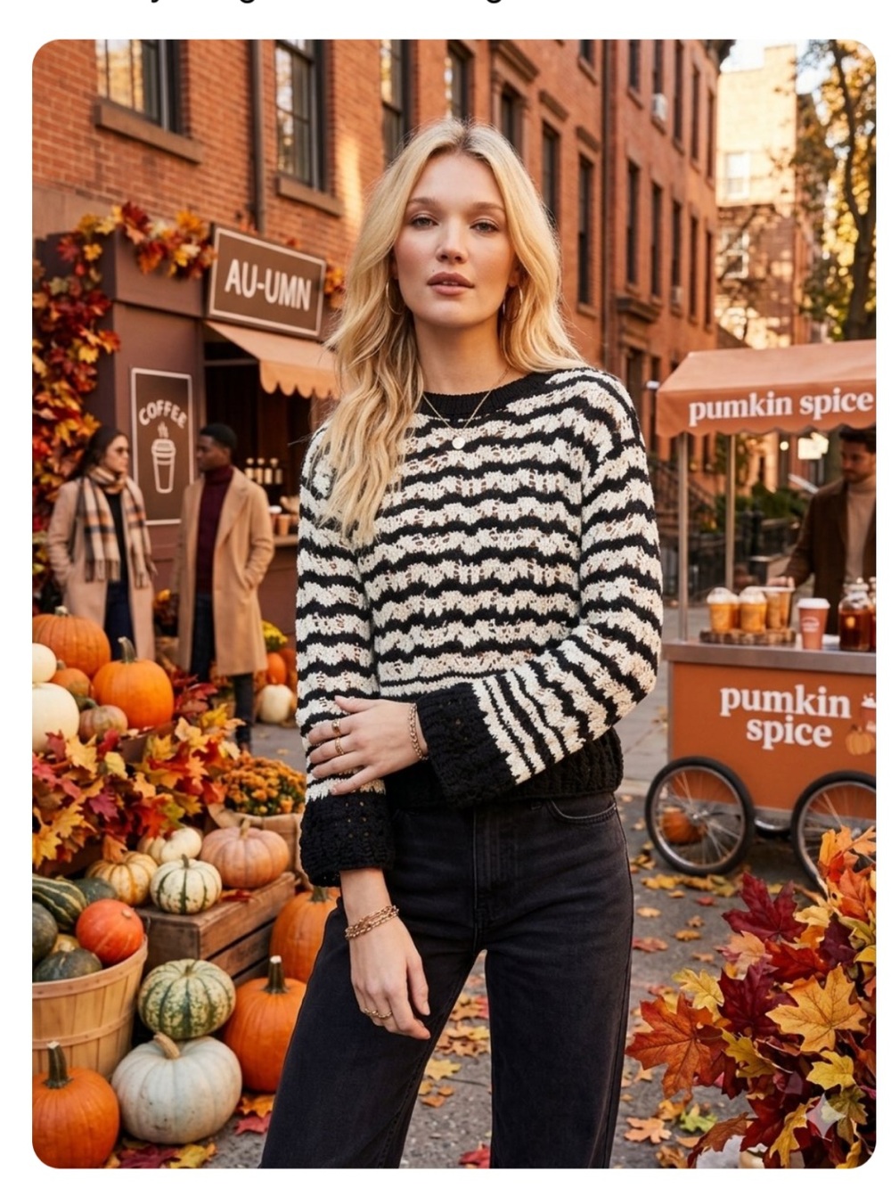 Kiwi Crochet
Knit Stripe Sweater M
NWOT Flare Sleeve
Scallop Boho
Black/white